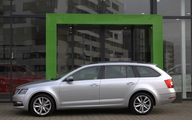 Skoda Octavia cena 71900 przebieg: 130504, rok produkcji 2019 z Kolbuszowa małe 407